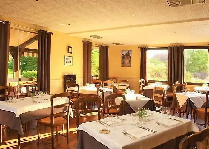 Le Perigord فندق