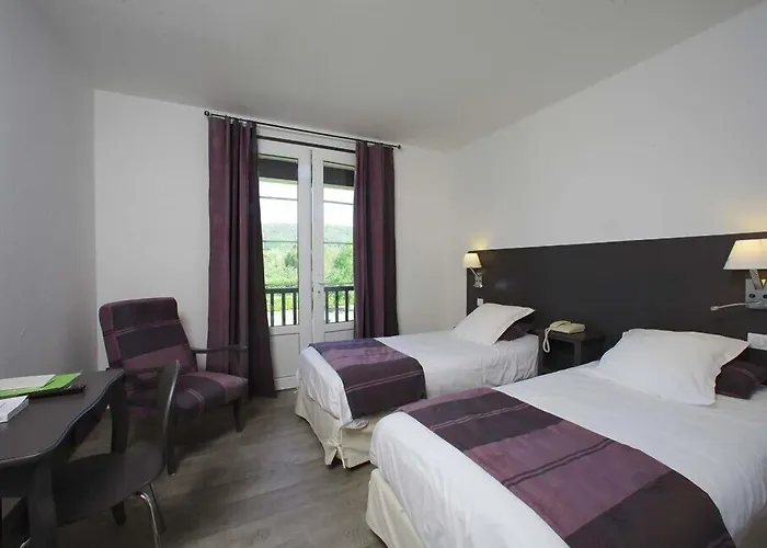 Le Perigord Hotel 4*